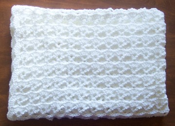 V-stitch and large shells afghan