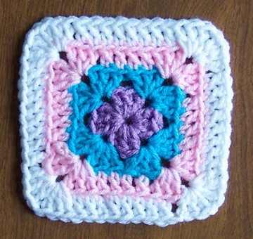 Squared Flower Granny Square